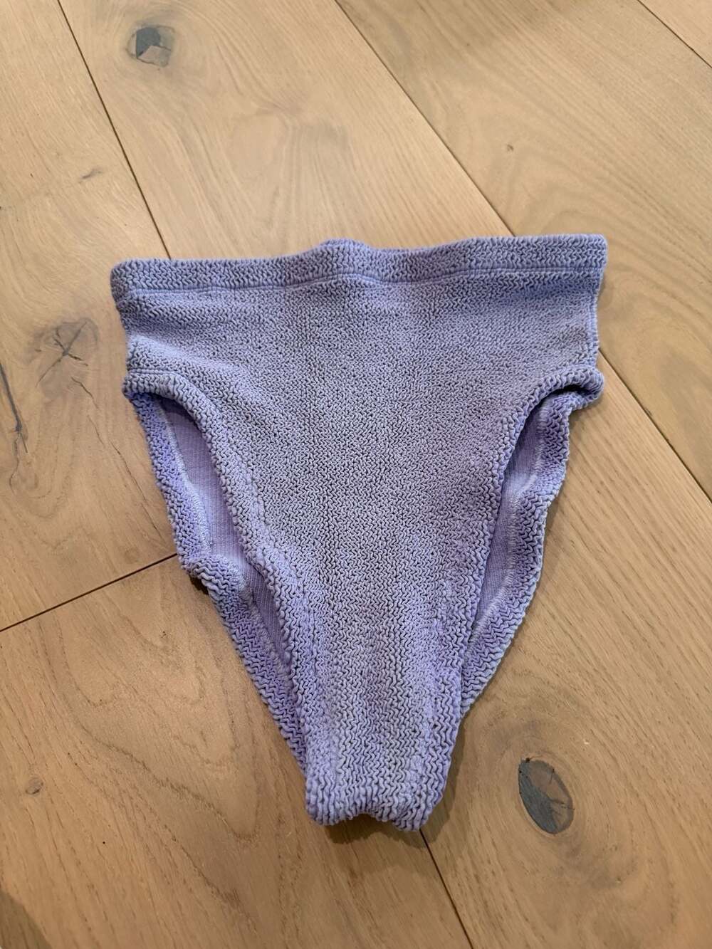 Hunza G High-Waisted Bikini Bottoms Lilac - Picture 2 of 9